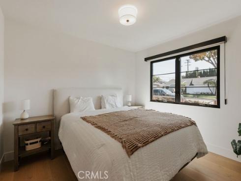 2820 Stromboli , Costa Mesa, CA