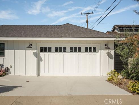 2820  Stromboli  , Costa Mesa, CA