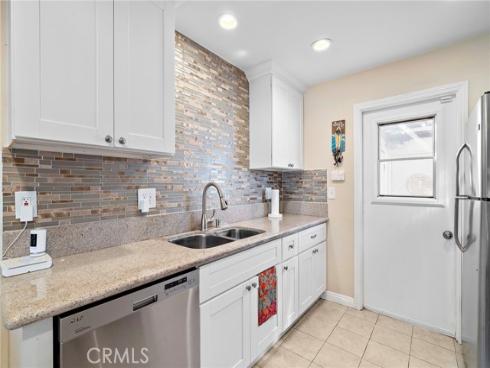 2404  Niagara  , Costa Mesa, CA