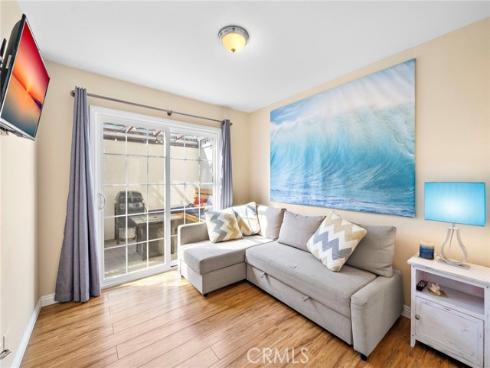 2404  Niagara  , Costa Mesa, CA