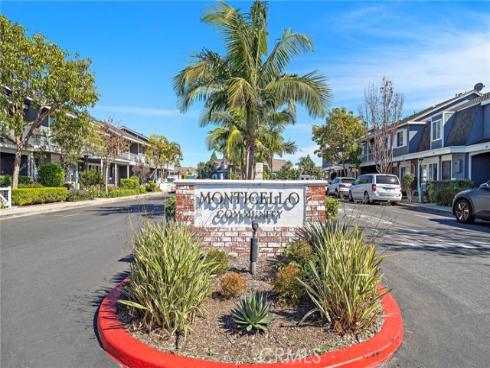 2404  Niagara  , Costa Mesa, CA