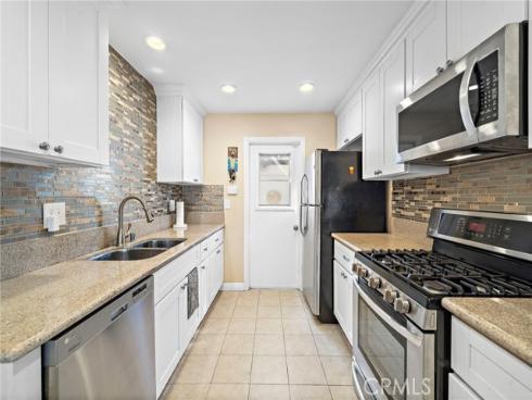 2404  Niagara  , Costa Mesa, CA