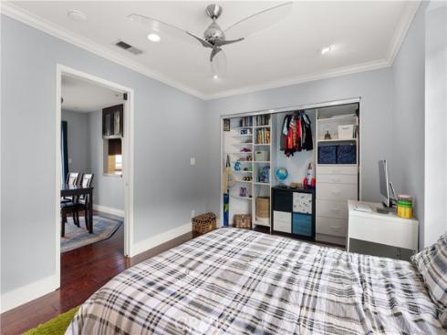 2330  Vanguard  L101  Way, Costa Mesa, CA