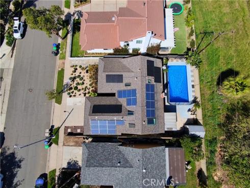 940  Cheyenne  , Costa Mesa, CA