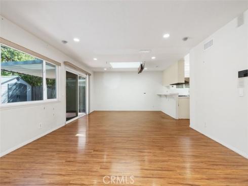 940  Cheyenne  , Costa Mesa, CA