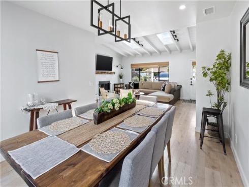 278  Virginia   Place, Costa Mesa, CA