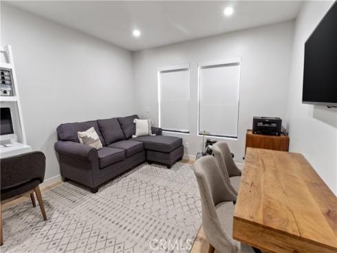 278  Virginia   Place, Costa Mesa, CA