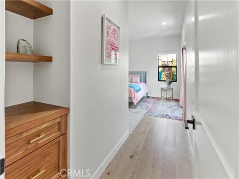 278  Virginia   Place, Costa Mesa, CA