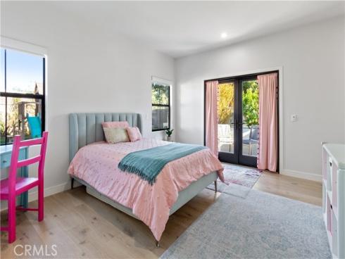 278  Virginia   Place, Costa Mesa, CA