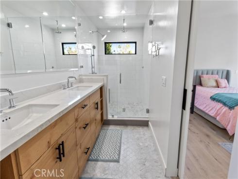 278  Virginia   Place, Costa Mesa, CA