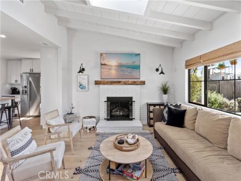 278  Virginia   Place, Costa Mesa, CA