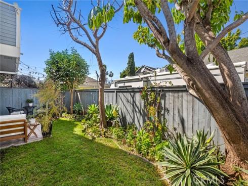 133  Cecil  B  Place, Costa Mesa, CA