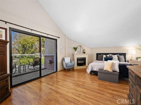 1945  Sundance  , Costa Mesa, CA