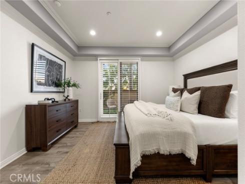 401  Bernard  211  Street, Costa Mesa, CA