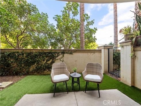 401  Bernard  211  Street, Costa Mesa, CA