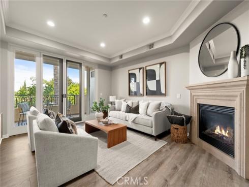 401  Bernard  211  Street, Costa Mesa, CA