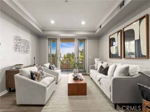 401  Bernard  211  Street, Costa Mesa, CA