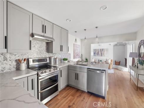 3058  Club House   Road, Costa Mesa, CA