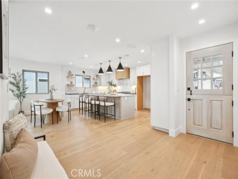 1147  Charleston  , Costa Mesa, CA