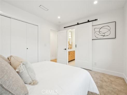 1147  Charleston  , Costa Mesa, CA