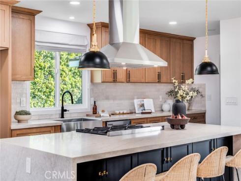 1608  Elm  , Costa Mesa, CA