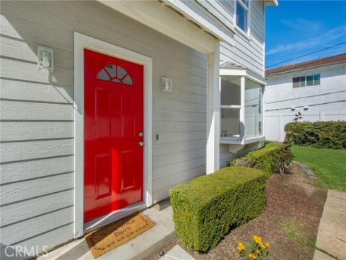 162  Rochester  , Costa Mesa, CA