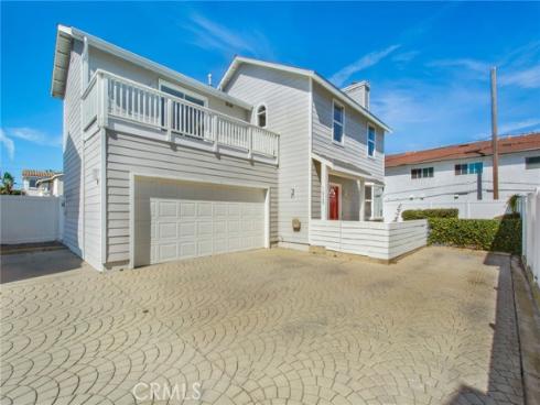 162  Rochester  , Costa Mesa, CA