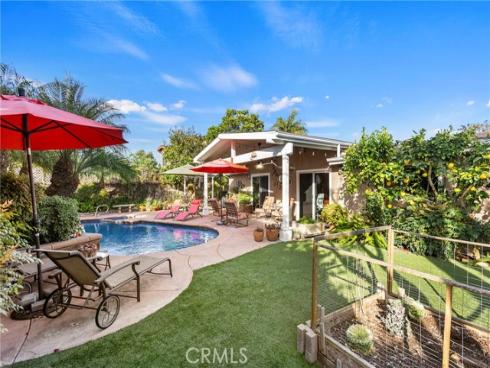 3165  Bermuda   Drive, Costa Mesa, CA