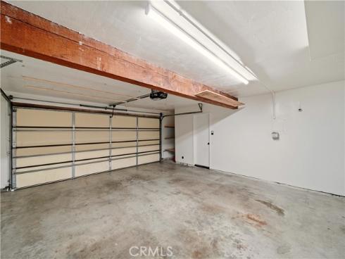 324  Sydney  , Costa Mesa, CA