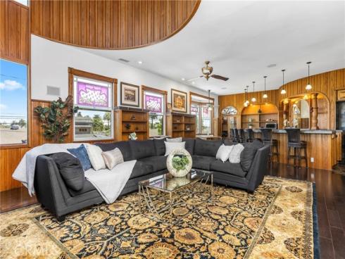 1919  Santa Ana  , Costa Mesa, CA