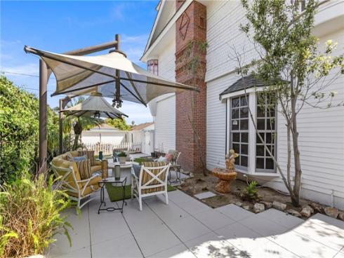 1919  Santa Ana  , Costa Mesa, CA