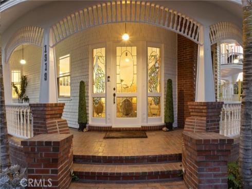 1919  Santa Ana  , Costa Mesa, CA