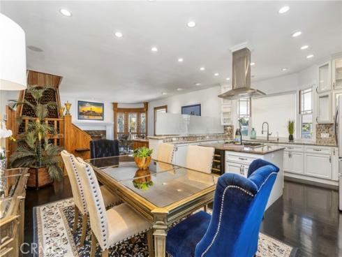 1919  Santa Ana  , Costa Mesa, CA