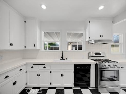 329 E 19th  , Costa Mesa, CA