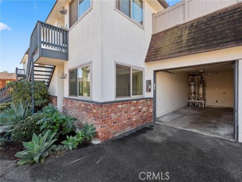 2048  Garden   Lane, Costa Mesa, CA