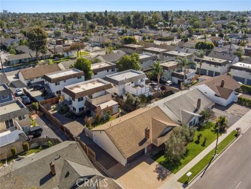 2048  Garden   Lane, Costa Mesa, CA