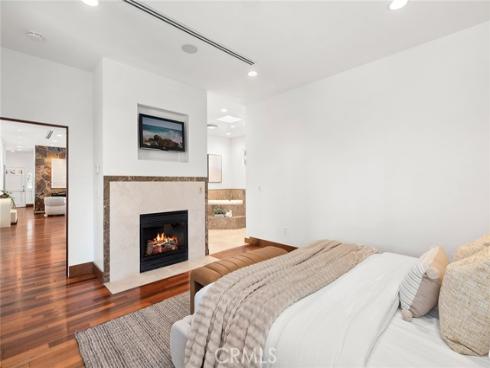 450  Cabrillo  , Costa Mesa, CA