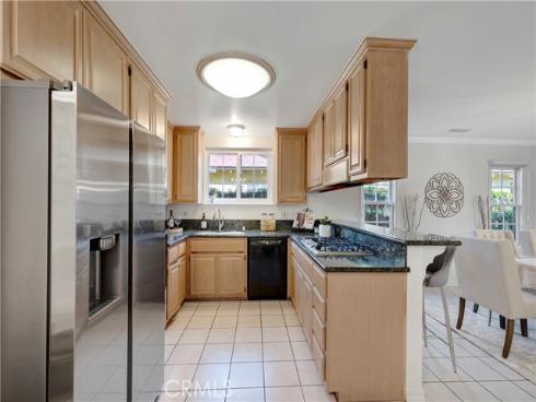 945  Lansing   Lane, Costa Mesa, CA