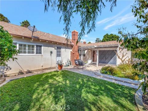 945  Lansing   Lane, Costa Mesa, CA