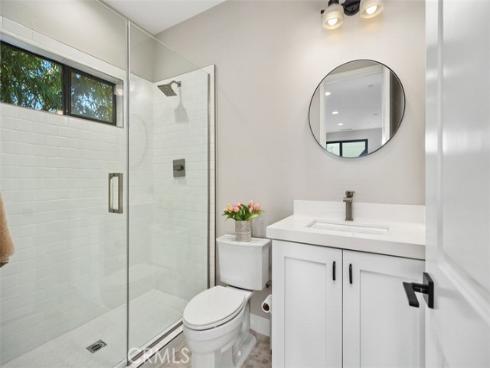 2076  Tablelands Way  , Costa Mesa, CA