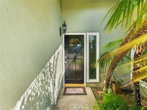 300  Alva  , Costa Mesa, CA