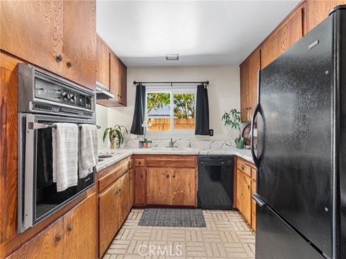 300  Alva  , Costa Mesa, CA