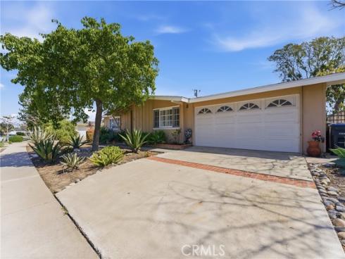 3030  Samoa  , Costa Mesa, CA