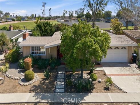 3030  Samoa  , Costa Mesa, CA