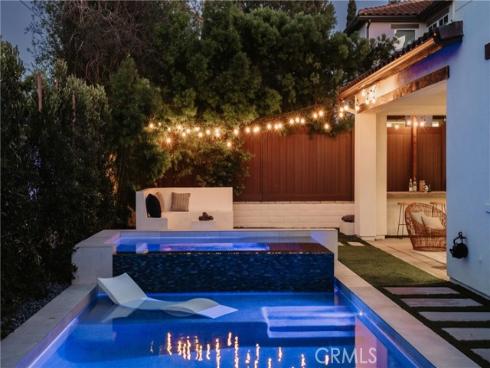 310  Costa Bella   Court, Costa Mesa, CA