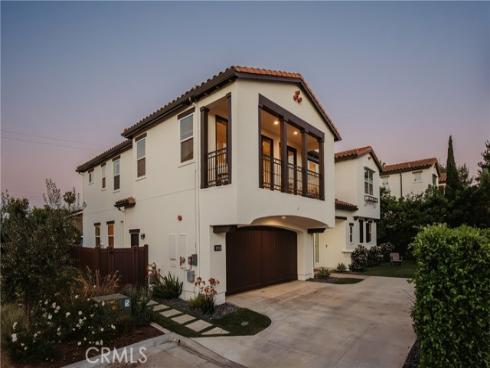 310  Costa Bella   Court, Costa Mesa, CA