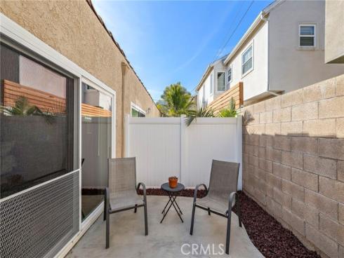 308  Alta   Lane, Costa Mesa, CA