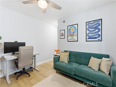 1741  Tustin Ave  3C , Costa Mesa, CA