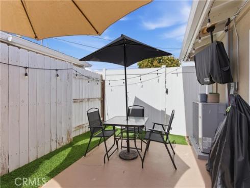 1741  Tustin Ave  3C , Costa Mesa, CA