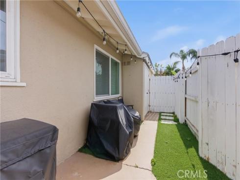 1741  Tustin Ave  3C , Costa Mesa, CA